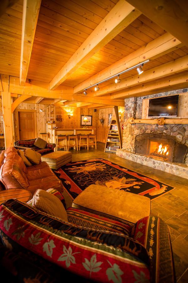 Bear Claw Lodge Kispiox 外观 照片
